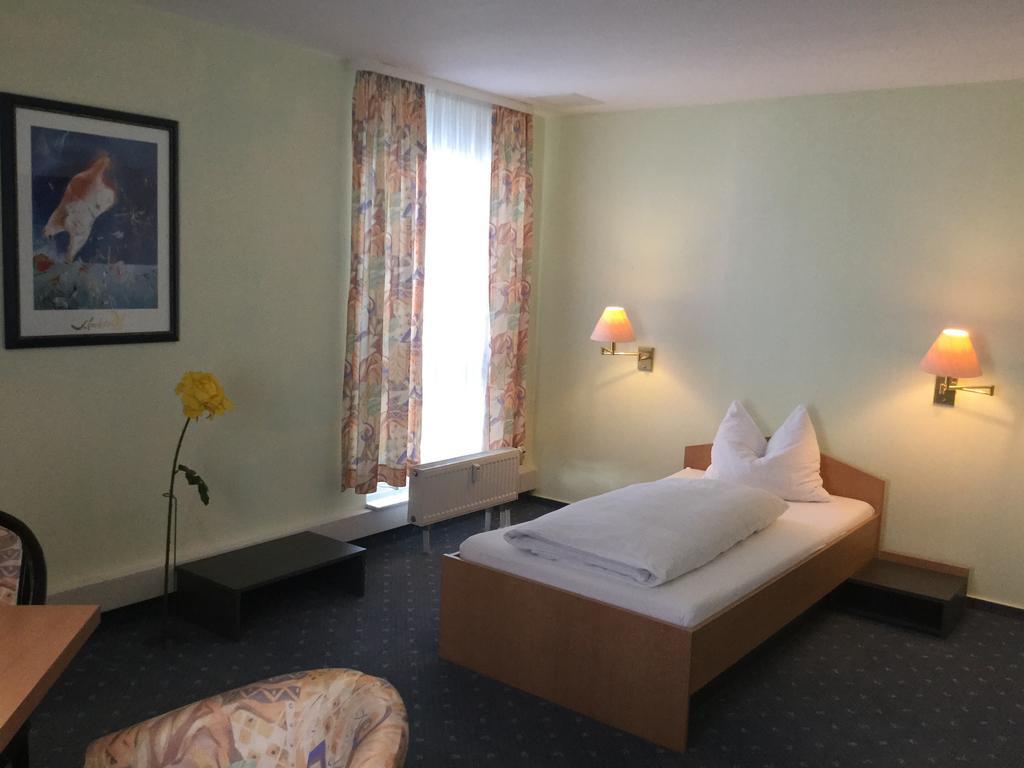 Sunibel Inn Reinheim Εξωτερικό φωτογραφία